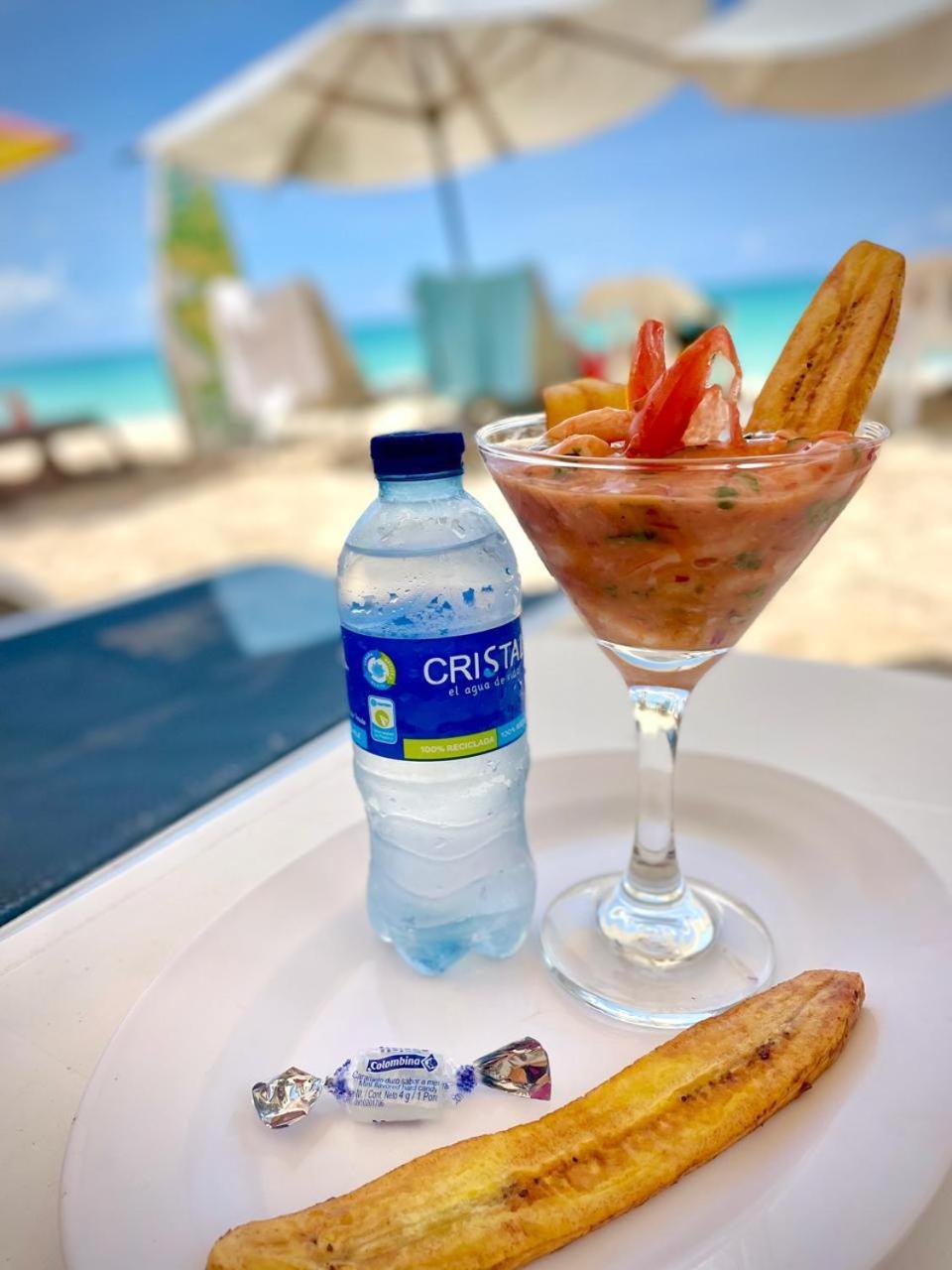 Mandala Beach Club Playa Blanca Bagian luar foto