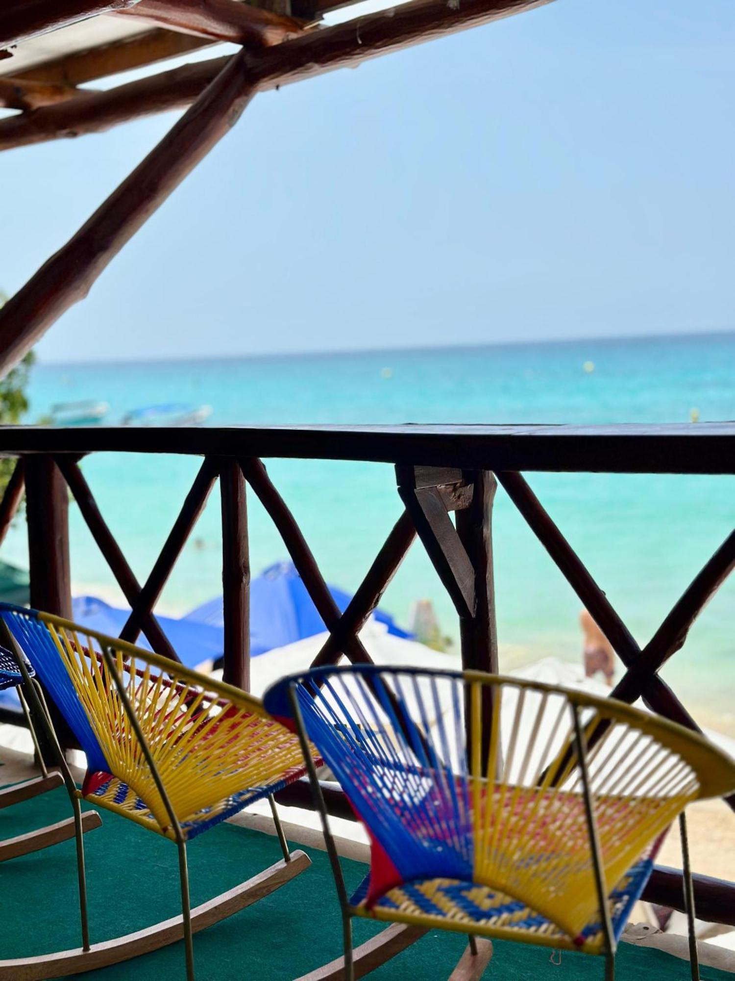 Mandala Beach Club Playa Blanca Bagian luar foto